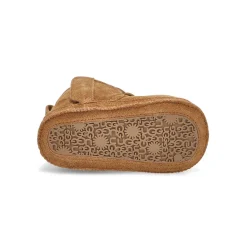 UGG Baby Neumel With Beanie Baby and Toddlers|Kids Slippers & Moccasins